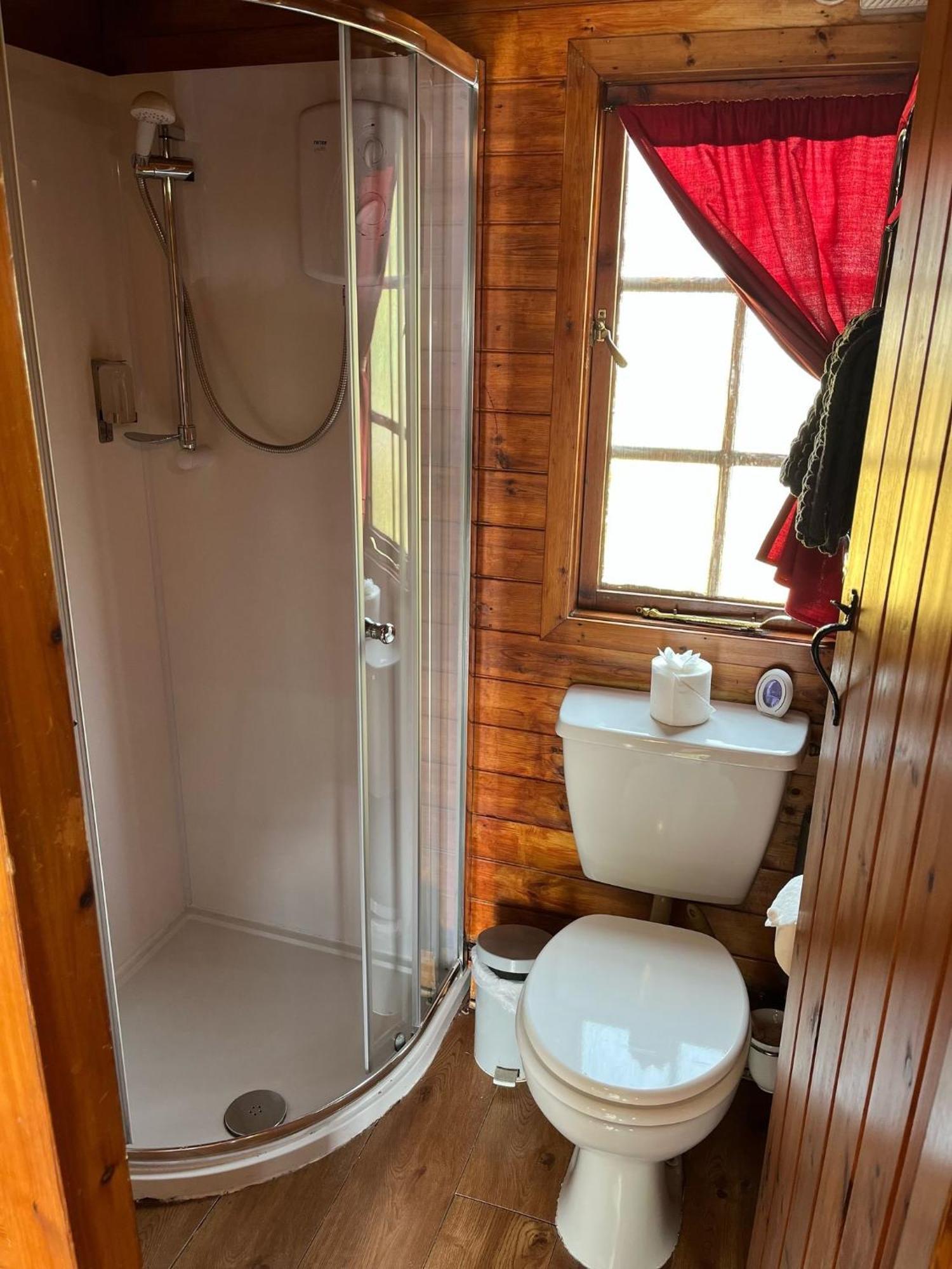 Cabins At Ben More Lodge كريانلاريش المظهر الخارجي الصورة